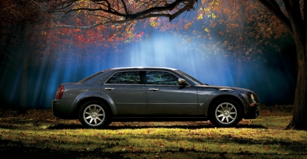 Photograph Nigel Harniman Chrysler 300c on One Eyeland